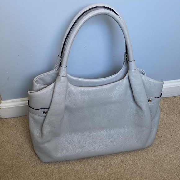 Kate spade New York shoulder bag used one time. Very much like new without tags. - Picture 2 of 6